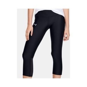 Under Armour Black Cropped Compression Legging